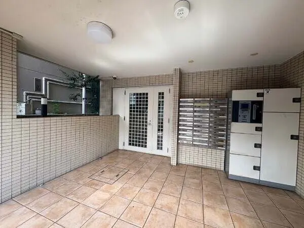 ホームズ飯田橋