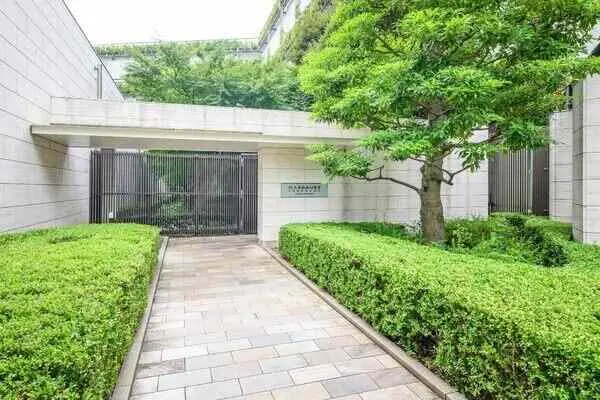 ナビューレ横浜タワーレジデンス