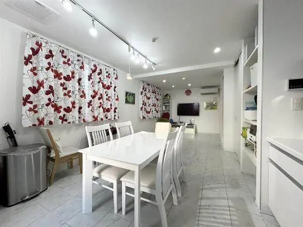 東京都文京区本駒込４丁目 一戸建て