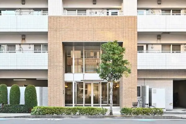 藤和シティホームズ新丸子駅前