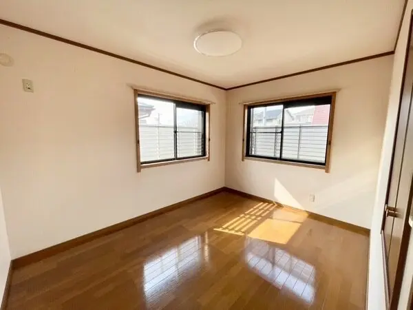 愛知県名古屋市守山区翠松園３丁目 一戸建て