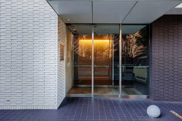 レジュールアッシュ梅田WEST