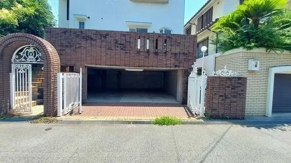 兵庫県芦屋市朝日ケ丘町 一戸建て