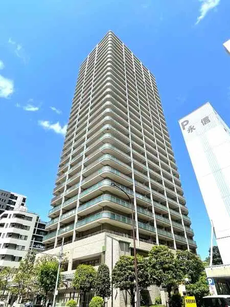 ステーションフロントタワー