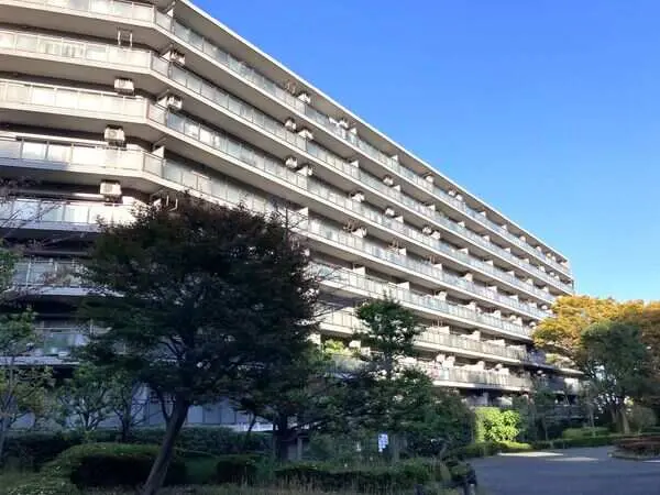 横浜・星の丘ビューシティ　タウラスルーフ（A棟）