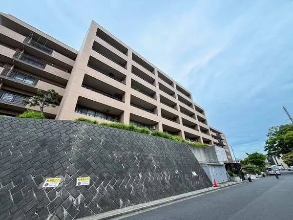 コスモ鶴見岸谷公園