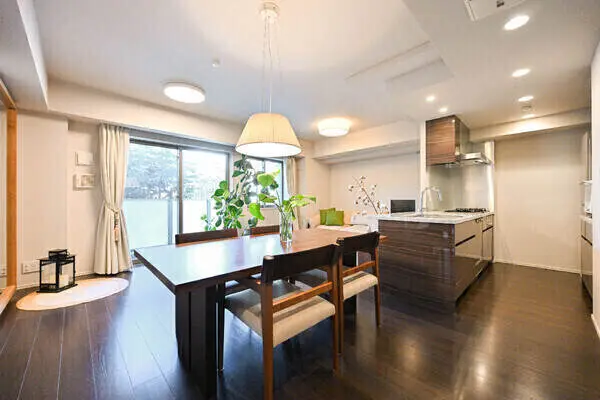 ザ・パークハウス市谷加賀町