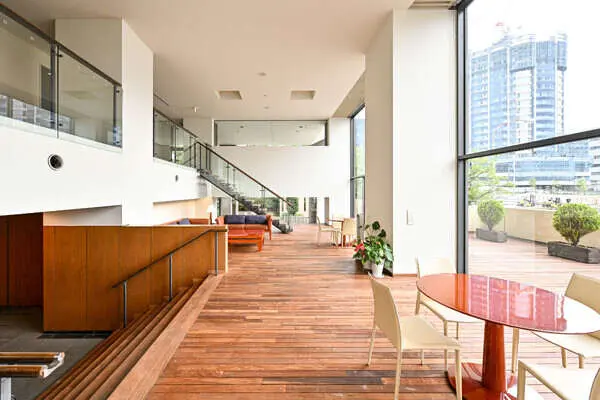 コスモ東京ベイタワー