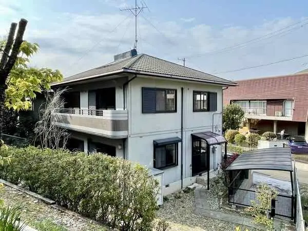 愛知県名古屋市守山区翠松園３丁目 一戸建て