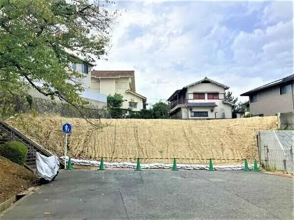 大阪府吹田市佐竹台６丁目 土地