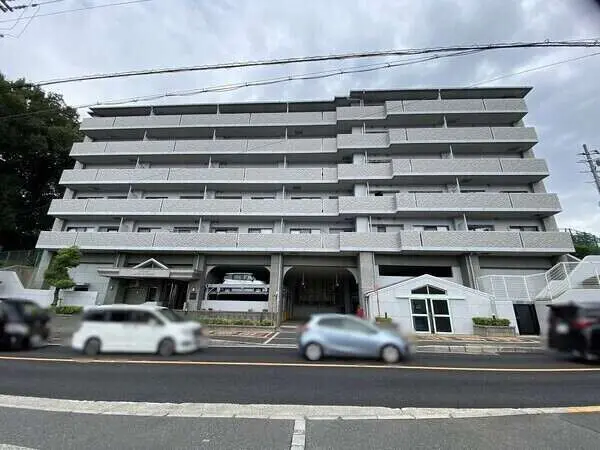 エスリード万博公園