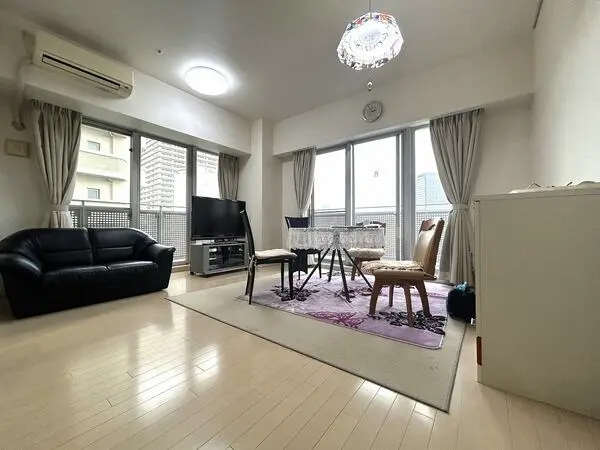 ルネッサなんばタワー