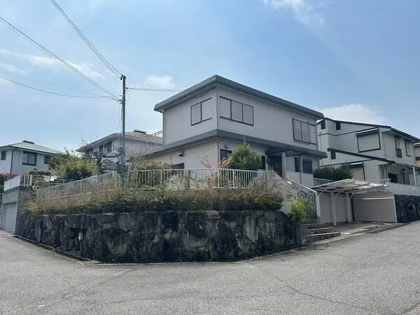 兵庫県三田市あかしあ台１丁目 一戸建て