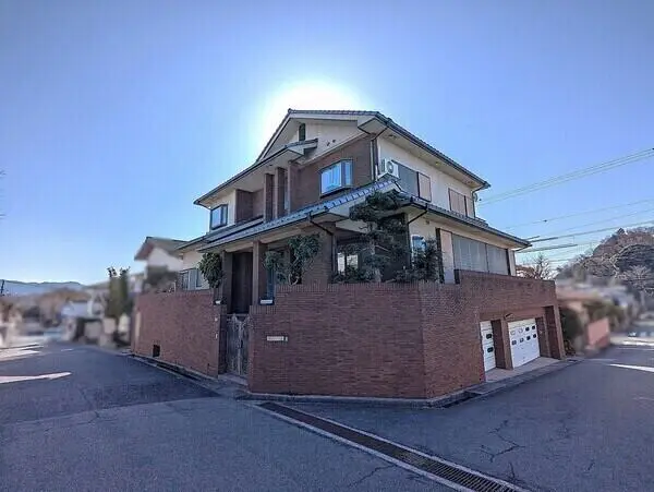 兵庫県神戸市北区泉台４丁目 一戸建て
