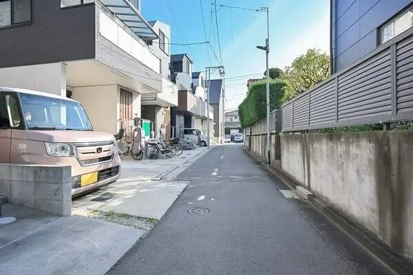 東京都北区志茂３丁目 一戸建て