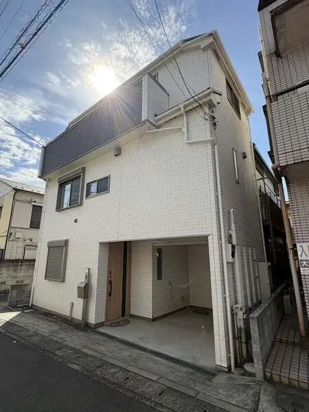 神奈川県横浜市保土ケ谷区岩井町 一戸建て