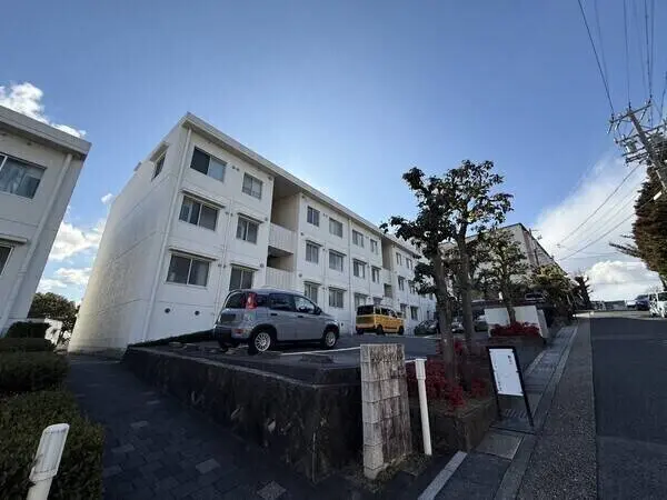 御幸山パーク・マンション