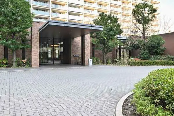 ザ・ガーデンズ東京王子