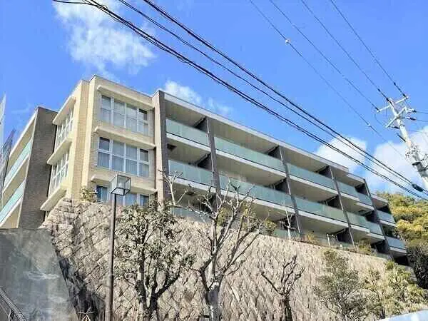 メゾンセルサス御影