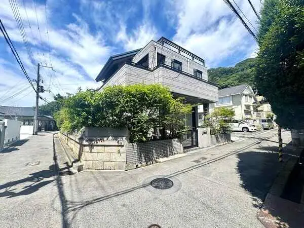 兵庫県神戸市灘区城の下通３丁目 一戸建て
