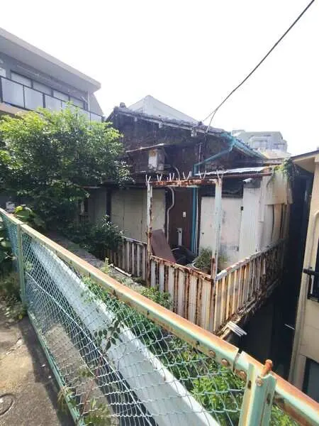東京都新宿区南元町 土地