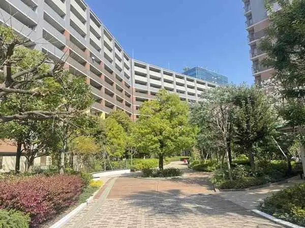 ライオンズマンションセントワーフ横濱