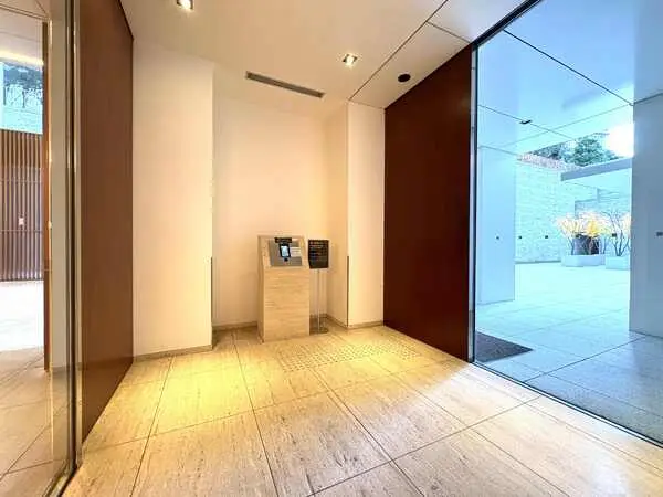 虎ノ門タワーズレジデンス