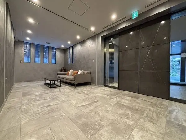 ブランズ神楽坂