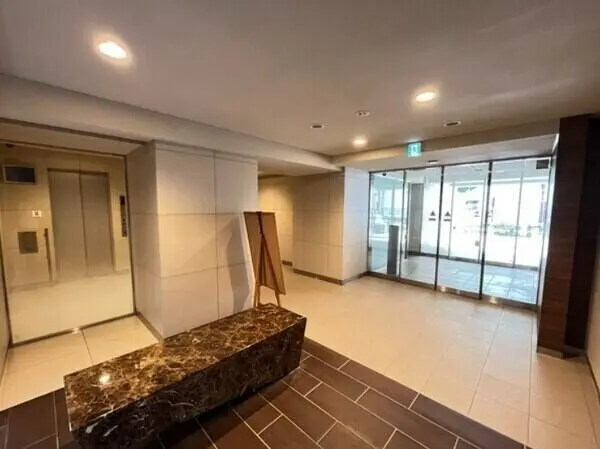 プレミスト新宿都庁前