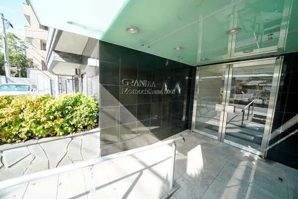 グランディア百道浜通り