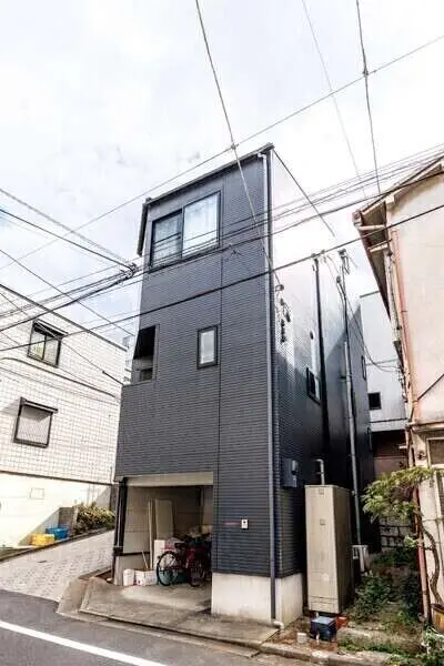 東京都文京区本駒込４丁目 一戸建て