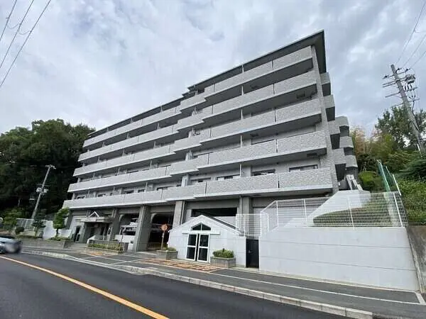 エスリード万博公園