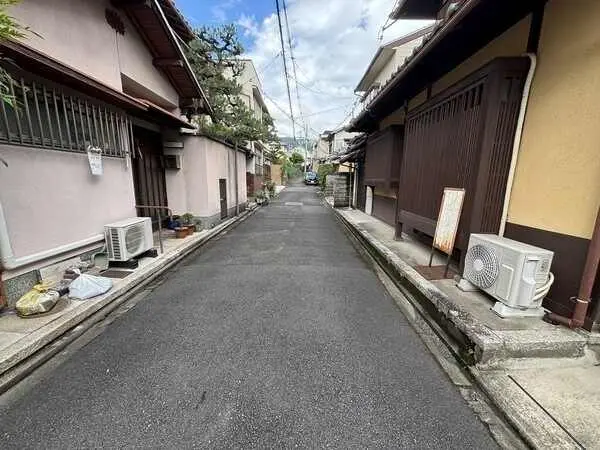 京都府京都市左京区岡崎東福ノ川町 一戸建て
