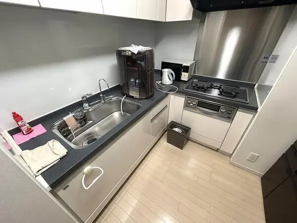 ルネッサなんばタワー