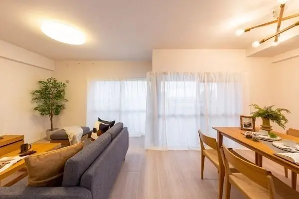 伊丹みやのまち4号館