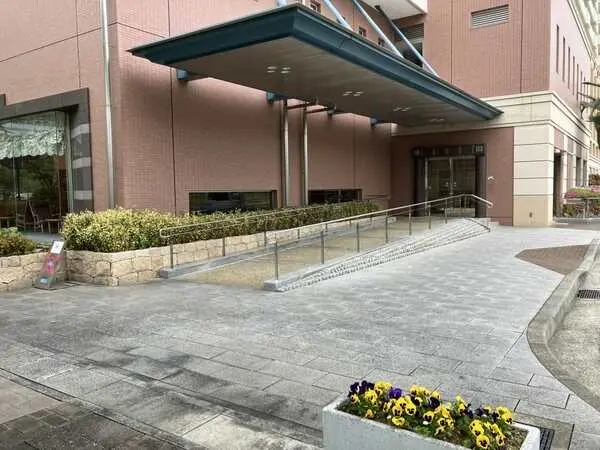 RICイーストコート11番街 2番館
