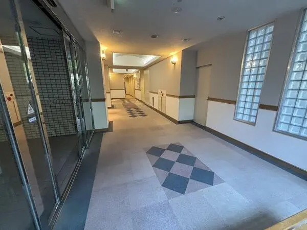 RICウエストコート3番街1番館