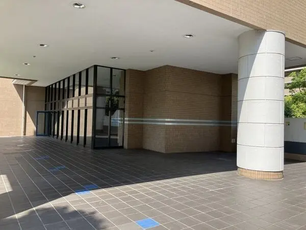 RICウエストコート5番街2番館