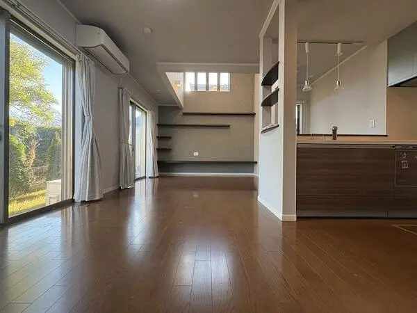 埼玉県草加市原町３丁目 一戸建て