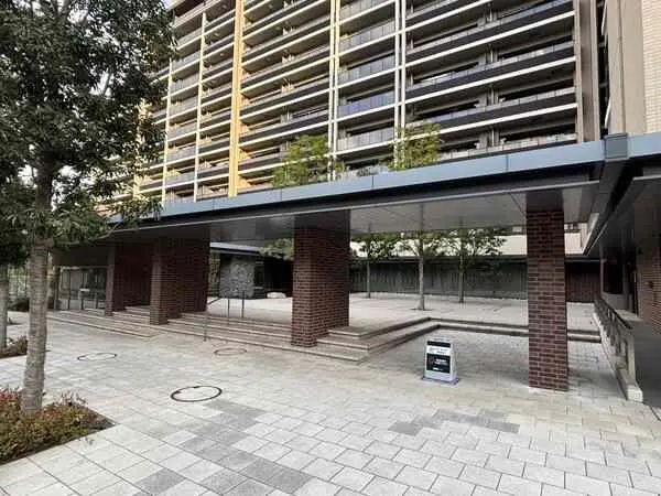 グランドエントランス