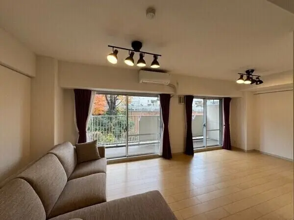 リエス東百合丘