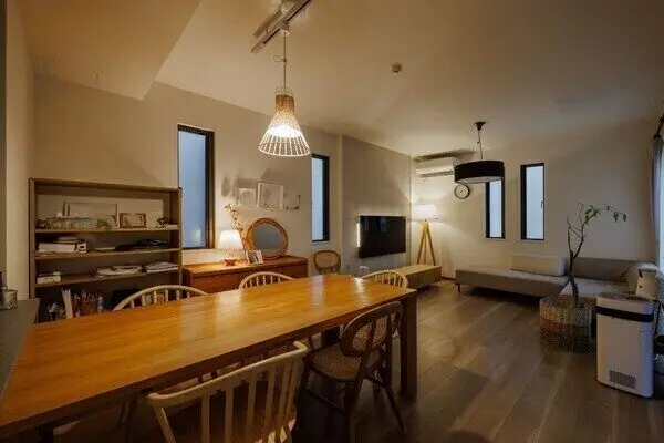 神奈川県横浜市青葉区あざみ野１丁目 一戸建て