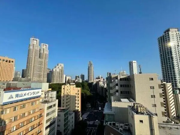 プレミスト新宿都庁前