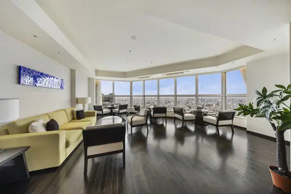 ザ・パークハウス西新宿タワー60