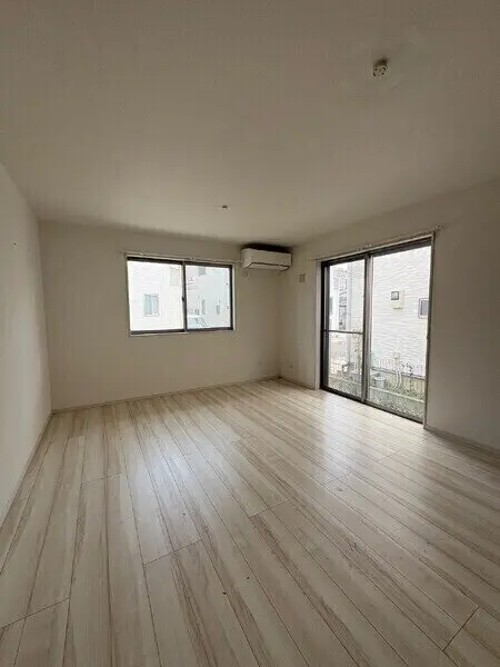 埼玉県所沢市上新井３丁目 一戸建て