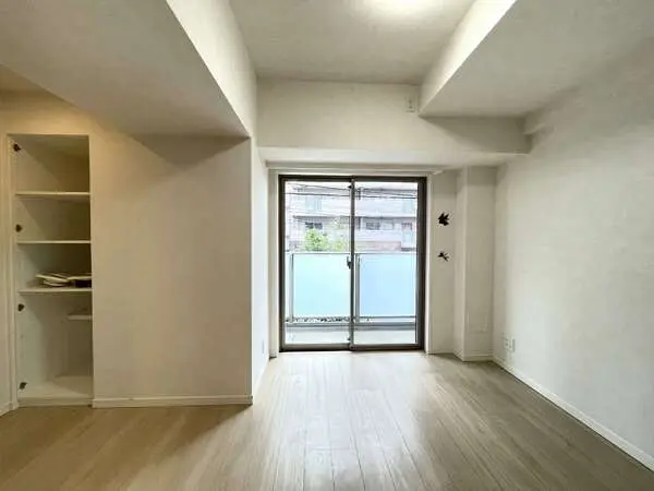 グローリオ新宿夏目坂