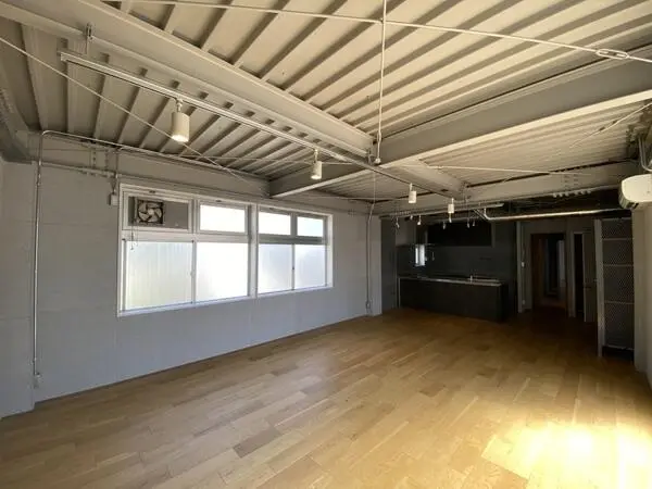 神奈川県藤沢市片瀬３丁目 一戸建て