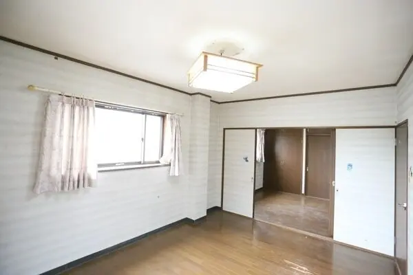 愛知県名古屋市昭和区吹上町１丁目 一戸建て