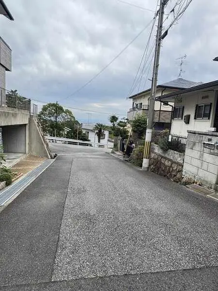 兵庫県宝塚市宝松苑 一戸建て