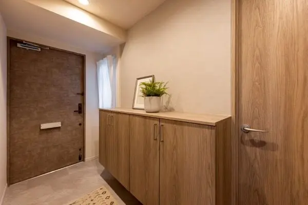 RICウエストコート5番街2番館